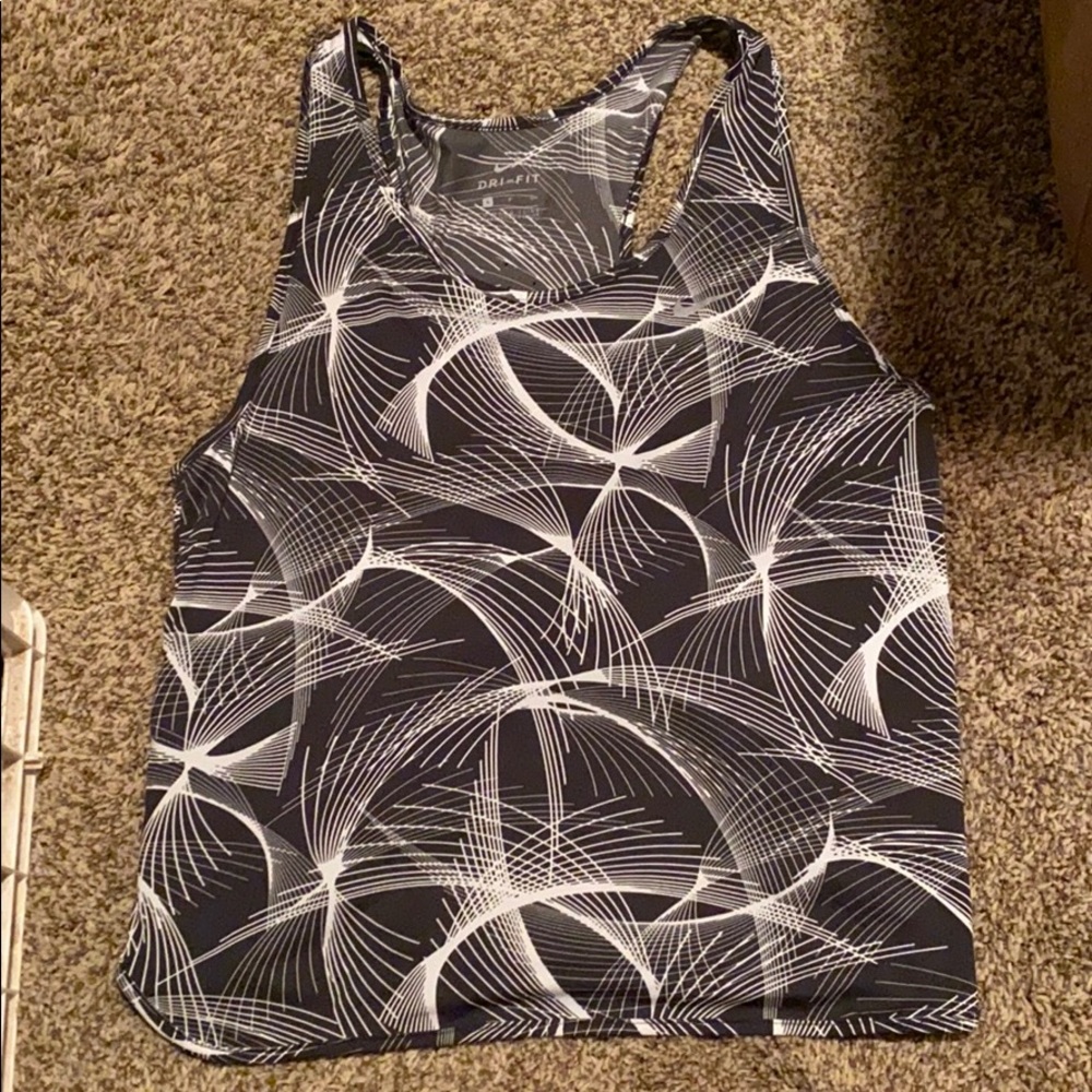 Nike tank
